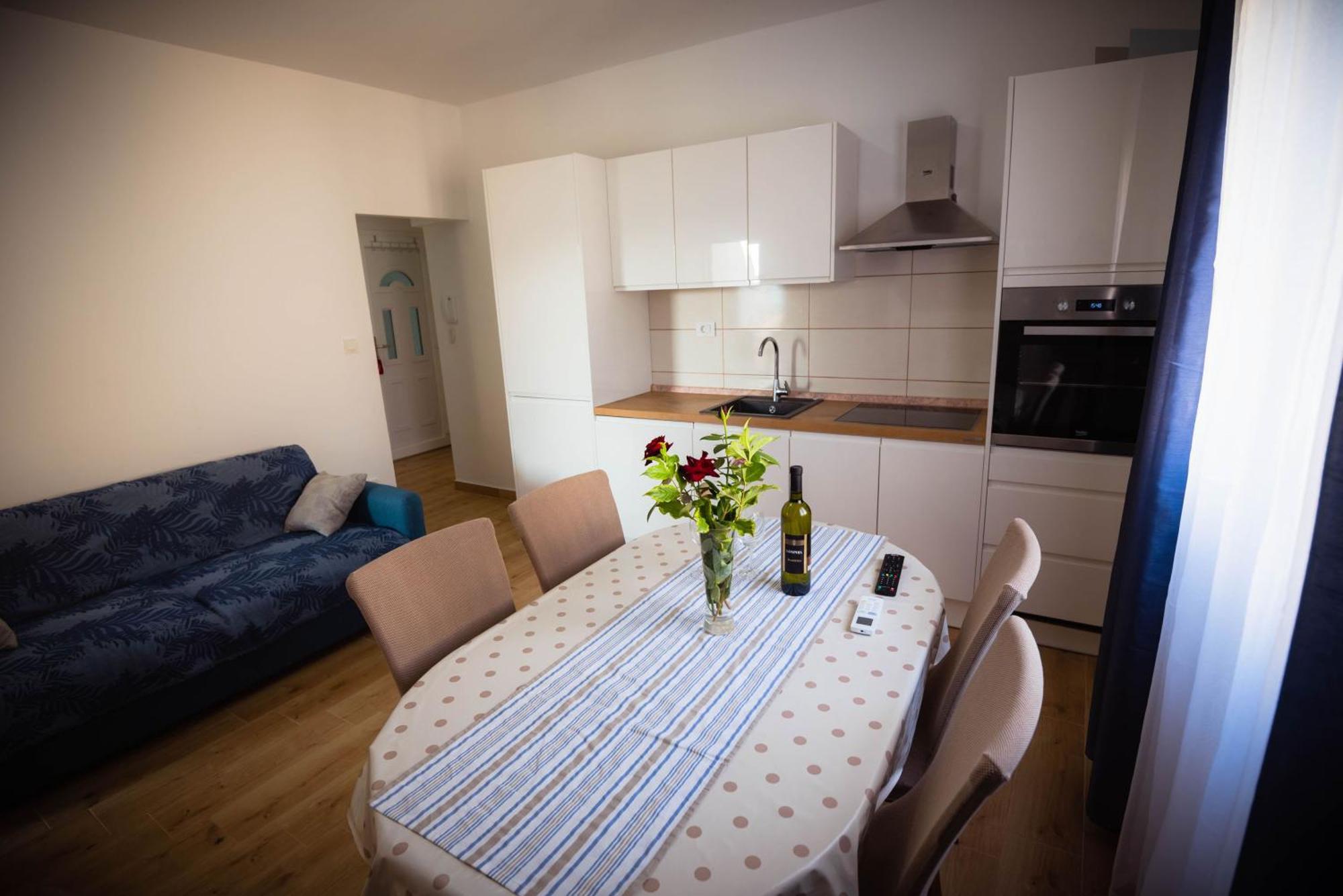 Apartmani Bare I Danica Гребастика Номер фото