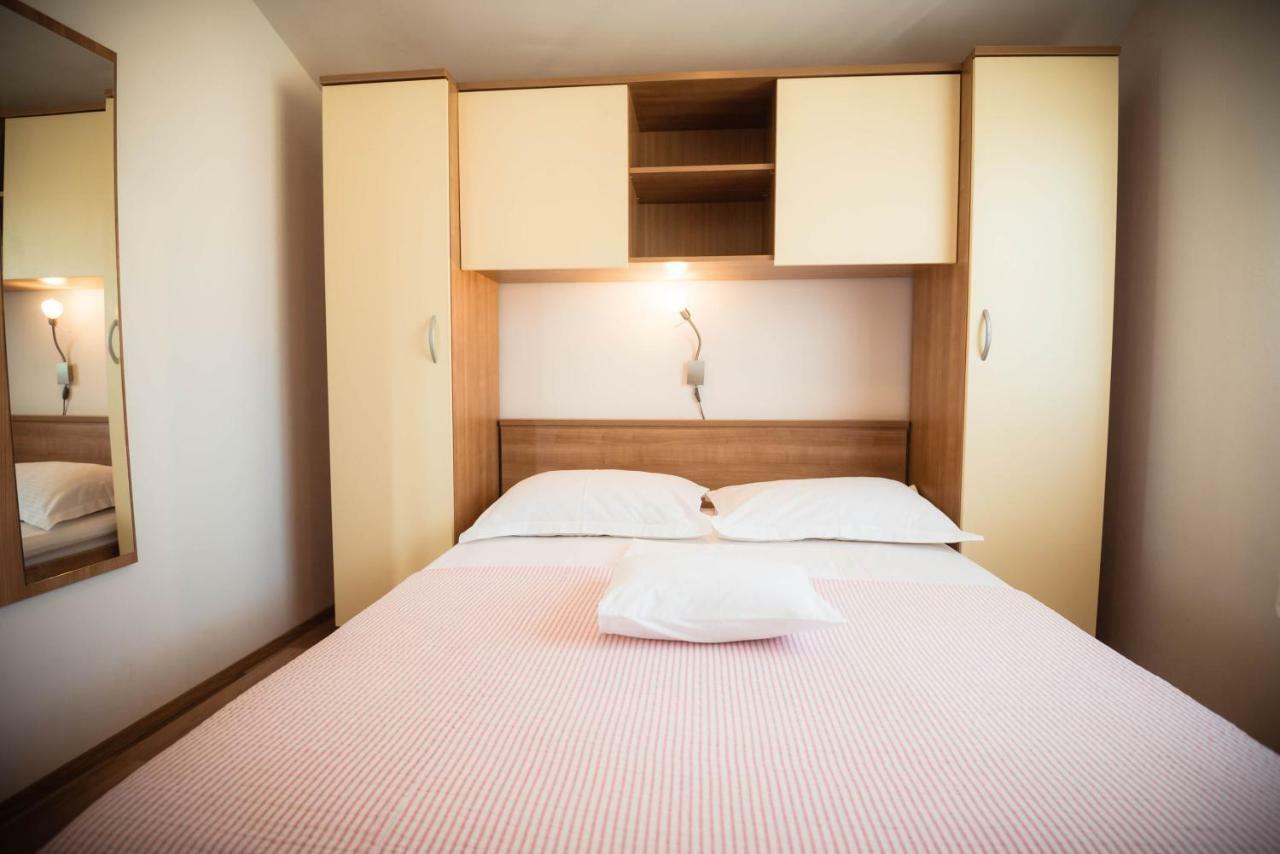 Apartmani Bare I Danica Гребастика Экстерьер фото